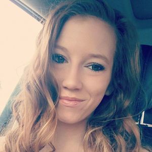 Meet your Posher, Laina